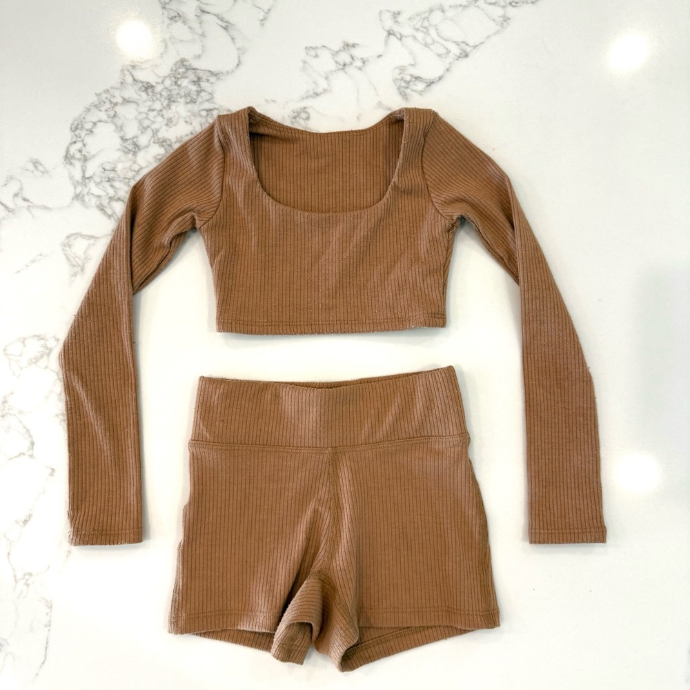 Tiger Friday Brown Ribbed Long Sleeve Crop Top and Shorts Set- CM